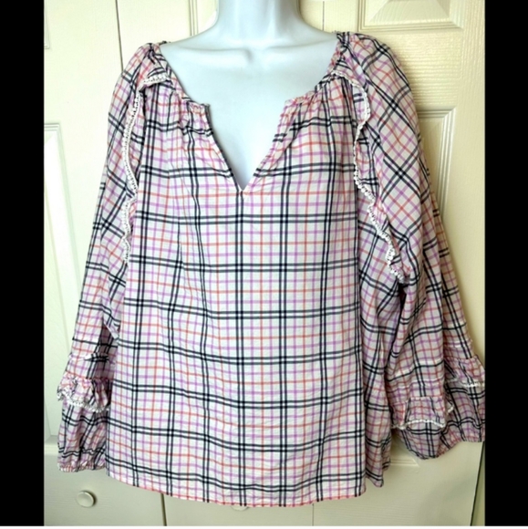 🆕J.CREW Plaid Ruffle Trim Peasant Top Blouse Ivory Pink Blue Eyelet Size Large - Picture 2 of 9